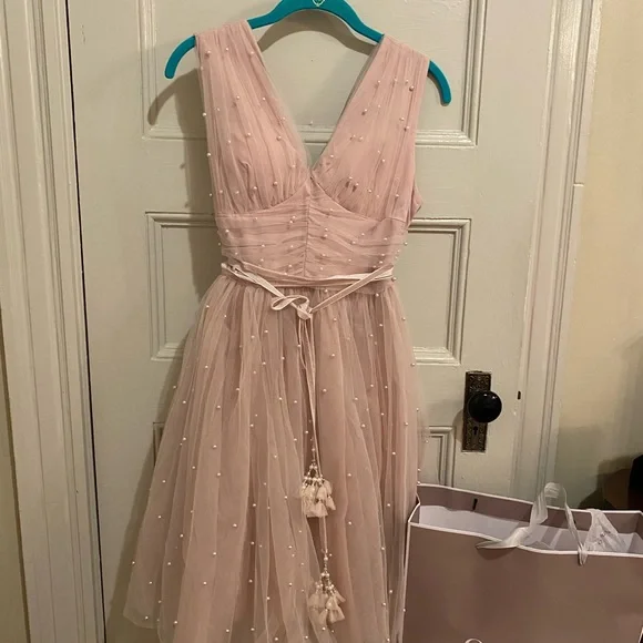 Qheenia | Dresses | Short Pearl Gown Hand Sewn Pearls M Dusty Pink Color  Sleeveless Built In Bra | Poshmark